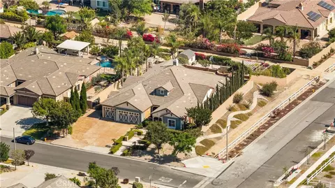 View/Area - 13515 Brittle Brush Ct, Rancho Cucamonga, CA 91739 photo 2 of 6