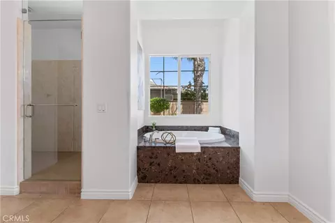 Bath - 13515 Brittle Brush Ct, Rancho Cucamonga, CA 91739 photo 1 of 2