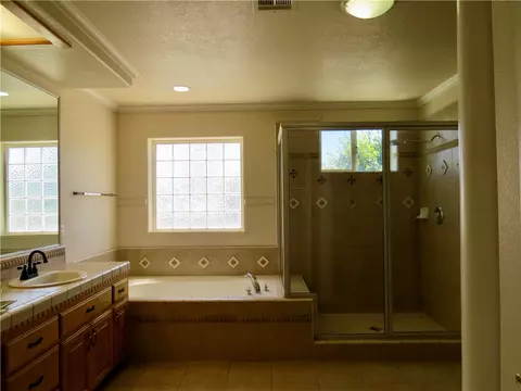 Bath - 7445 El Mnr, Hesperia, CA 92344 photo 1 of 7