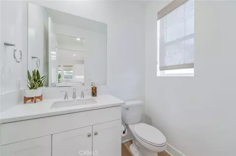 Bath - 204 Yerba, Irvine, CA 92618 photo 1 of 4