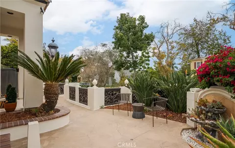 Exterior - 839 E 37th, Long Beach, CA 90807 photo 2 of 9