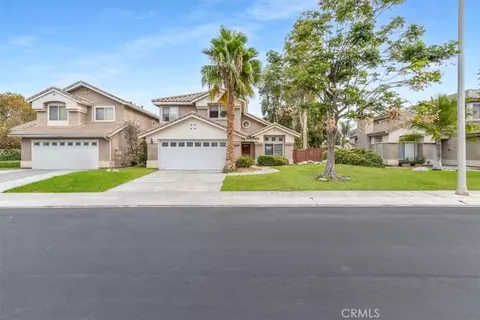 Exterior - 975 Solano, Corona, CA 92882 photo 2 of 11