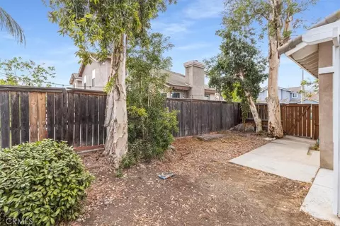 Exterior - 975 Solano, Corona, CA 92882 photo 10 of 11