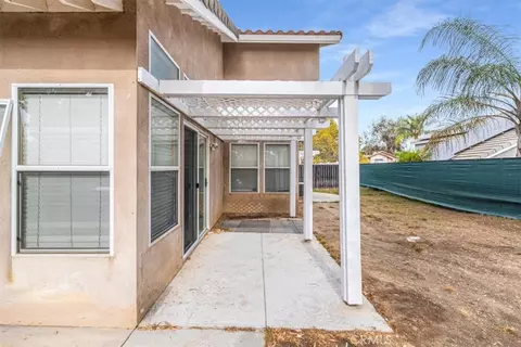 Exterior - 975 Solano, Corona, CA 92882 photo 7 of 11