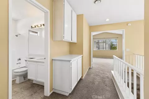 Entry Way - 975 Solano, Corona, CA 92882 photo 4 of 4