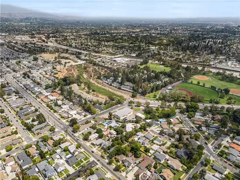 View/Area - 360 E La Veta, Orange, CA 92866 photo 8 of 15