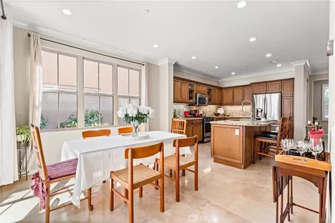 Dining - 37 Peony, Irvine, CA 92618 photo 2 of 2