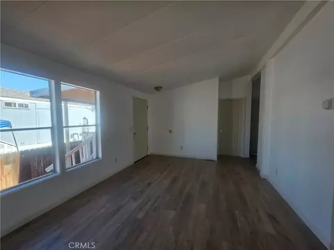 80 E Dawes #3, Perris, CA 92571 photo 3