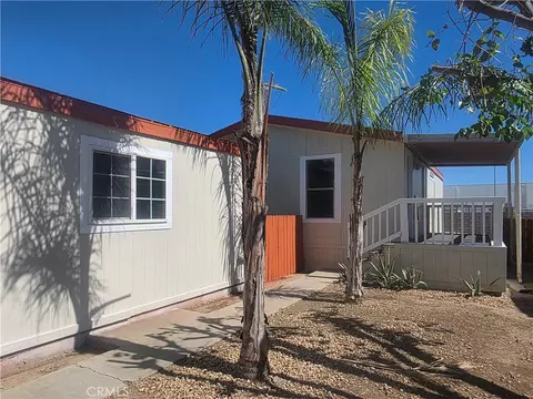 80 E Dawes #3, Perris, CA 92571 photo 2