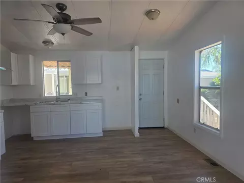 80 E Dawes #3, Perris, CA 92571 photo 7