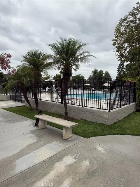 4042 Larwin, Cypress, CA 90630 photo 7