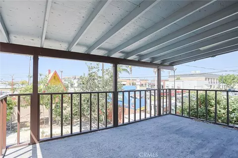 Exterior - 13861 Pine St, Westminster, CA 92683 photo 11 of 15