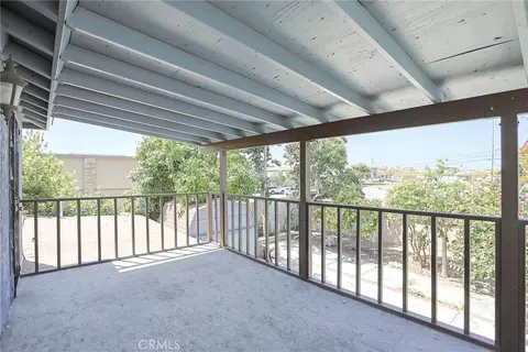 Exterior - 13861 Pine St, Westminster, CA 92683 photo 14 of 15