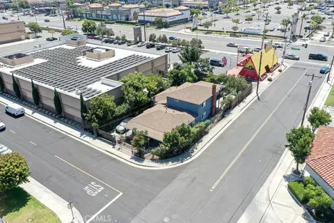 View/Area - 13861 Pine St, Westminster, CA 92683 photo 2 of 8