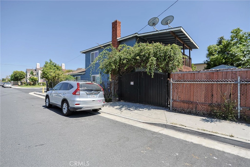 Other - 13861 Pine St, Westminster, CA 92683 photo 4 of 6