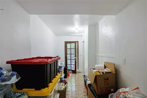 Entry Way - 13861 Pine St, Westminster, CA 92683 photo 1 of 9