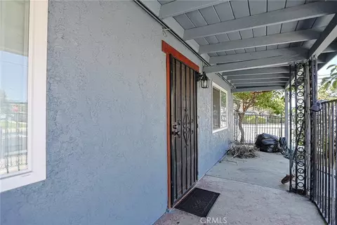 Exterior - 13861 Pine St, Westminster, CA 92683 photo 7 of 15
