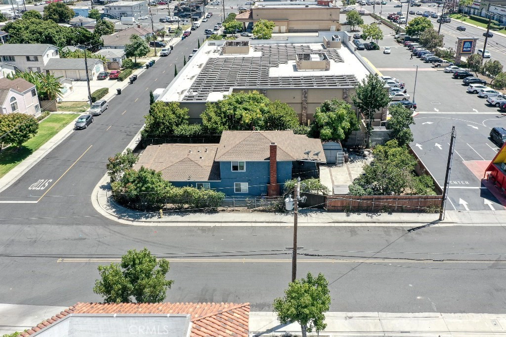 View/Area - 13861 Pine St, Westminster, CA 92683 photo 3 of 8