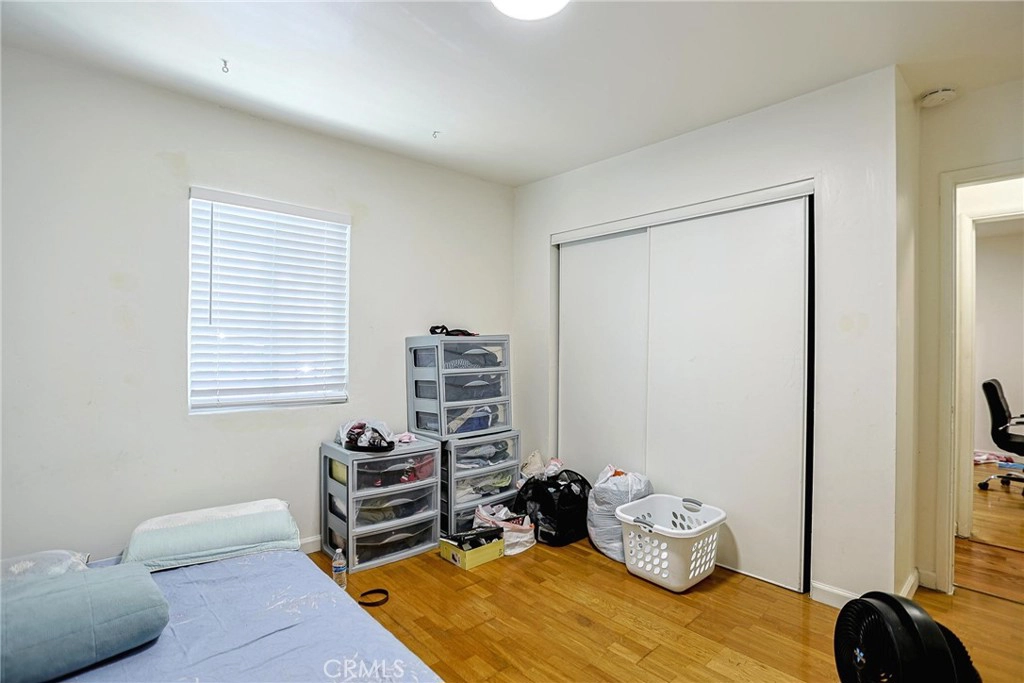 Bedroom - 13861 Pine St, Westminster, CA 92683 photo 4 of 5