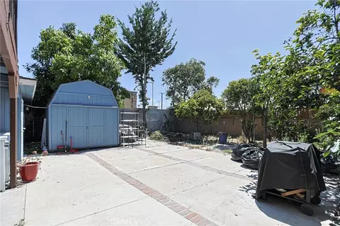 Exterior - 13861 Pine St, Westminster, CA 92683 photo 3 of 15