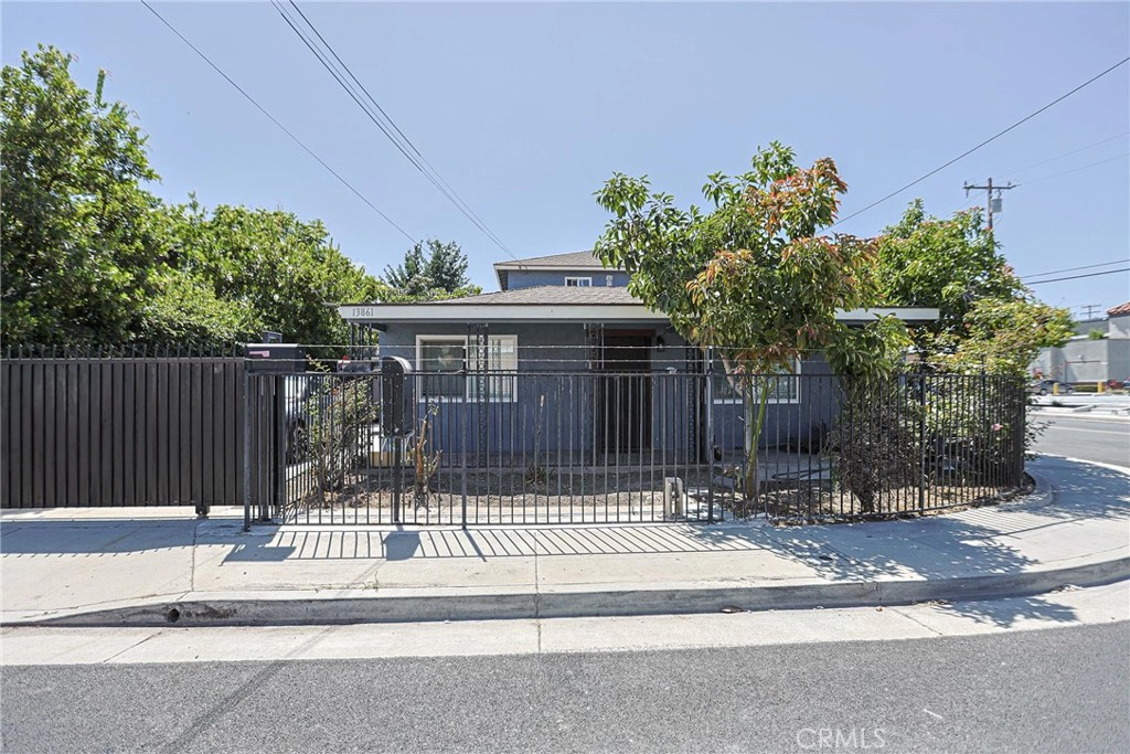 Other - 13861 Pine St, Westminster, CA 92683 photo 1 of 6