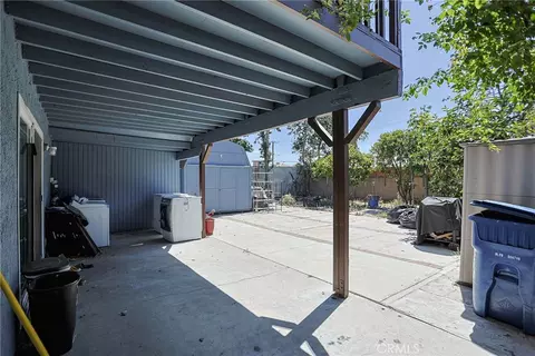 Exterior - 13861 Pine St, Westminster, CA 92683 photo 4 of 15