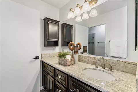 Bath - 39 Tarocco, Irvine, CA 92618 photo 2 of 4