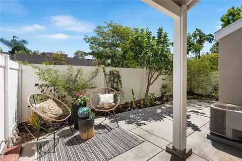 Exterior - 39 Tarocco, Irvine, CA 92618 photo 5 of 7