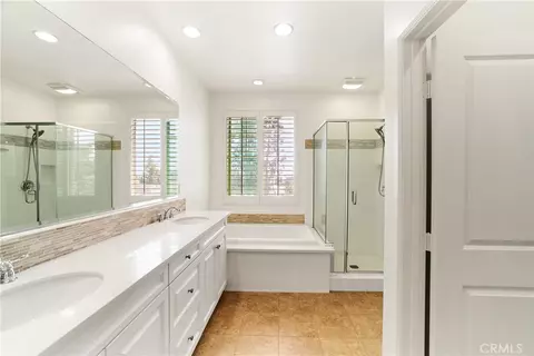 Bath - 350 Catalina, Brea, CA 92821 photo 4 of 8