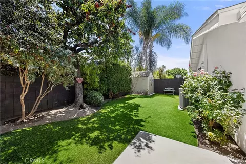 Exterior - 7886 E Cramer St, Long Beach, CA 90808 photo 2 of 3