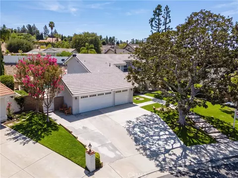 View/Area - 1270 Halifax, Riverside, CA 92506 photo 1 of 5