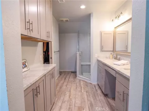 Bath - 1270 Halifax, Riverside, CA 92506 photo 2 of 3
