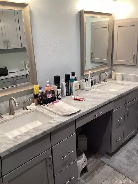 Bath - 1270 Halifax, Riverside, CA 92506 photo 1 of 2