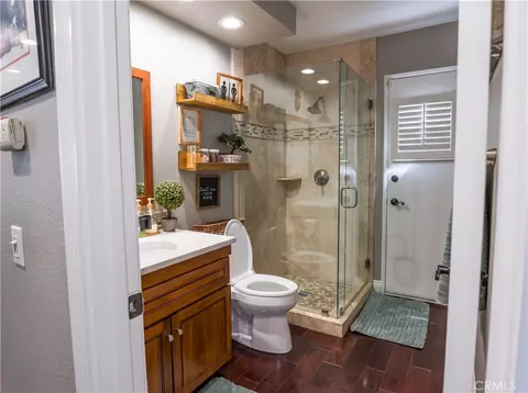 Bath - 1270 Halifax, Riverside, CA 92506 photo 1 of 3