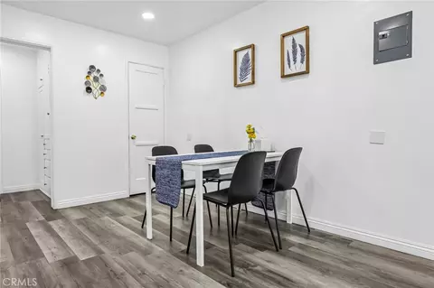 Dining - 1036 E 2nd St #11, Long Beach, CA 90802 photo 2 of 2