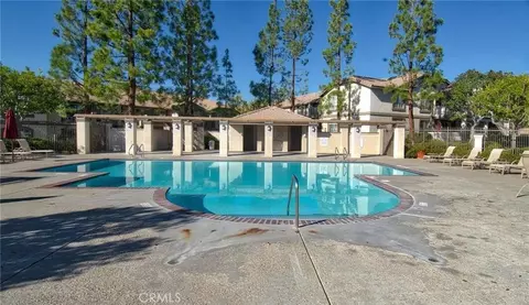 Exterior - 277 Chaumont Cir, Foothill Ranch, CA 92610 photo 11 of 13