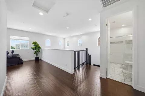 Entry Way - 2829 Alamitos Rd, Brea, CA 92821 photo 6 of 6