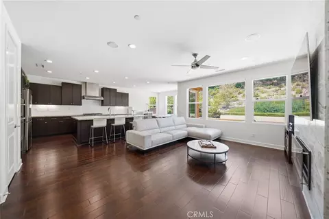 Living - 2829 Alamitos Rd, Brea, CA 92821 photo 2 of 3