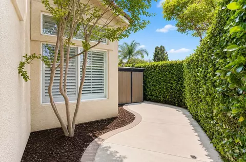 Exterior - 1602 E Autumnridge Ct, Orange, CA 92866 photo 8 of 11