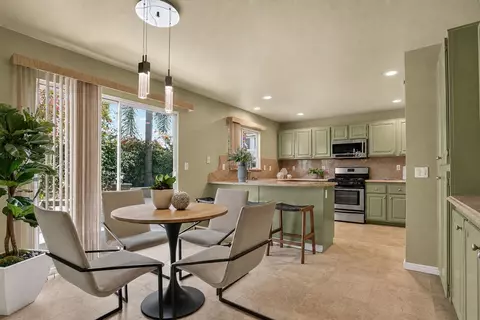 Dining - 1602 E Autumnridge Ct, Orange, CA 92866 photo 1 of 2