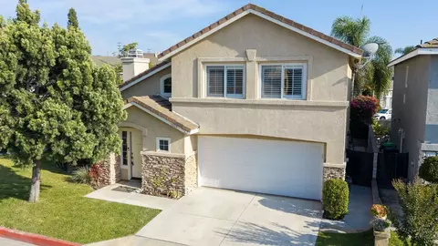 Exterior - 1602 E Autumnridge Ct, Orange, CA 92866 photo 2 of 11