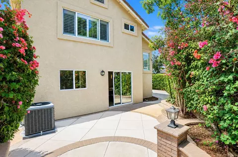 Exterior - 1602 E Autumnridge Ct, Orange, CA 92866 photo 6 of 11
