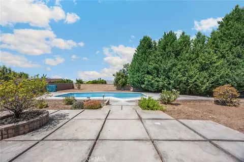 Exterior - 1289 Wardman, Brea, CA 92821 photo 8 of 9
