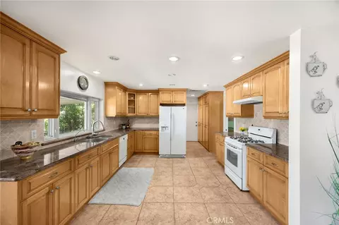 Kitchen - 1289 Wardman, Brea, CA 92821 photo 1 of 5
