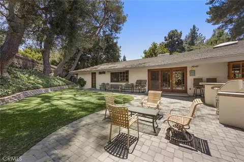 Exterior - 901 Laguna Rd, Fullerton, CA 92835 photo 3 of 5