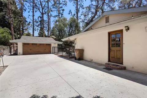 Exterior - 901 Laguna Rd, Fullerton, CA 92835 photo 5 of 5