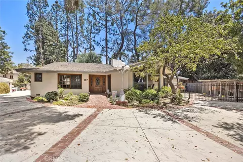 Exterior - 901 Laguna Rd, Fullerton, CA 92835 photo 1 of 5