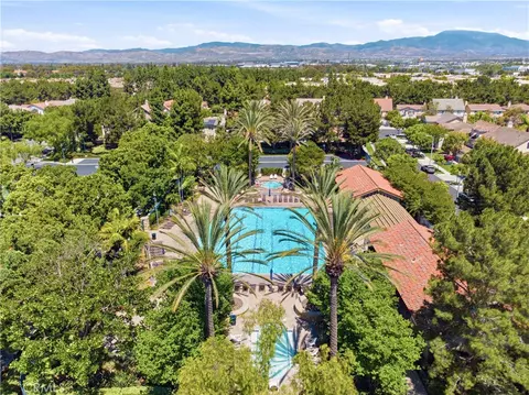 View/Area - 102 Millbrook, Irvine, CA 92618 photo 1 of 4