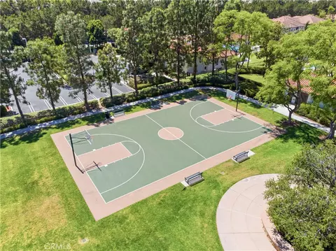View/Area - 102 Millbrook, Irvine, CA 92618 photo 3 of 4