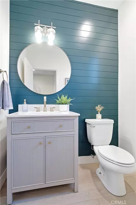 Bath - 102 Millbrook, Irvine, CA 92618 photo 2 of 6